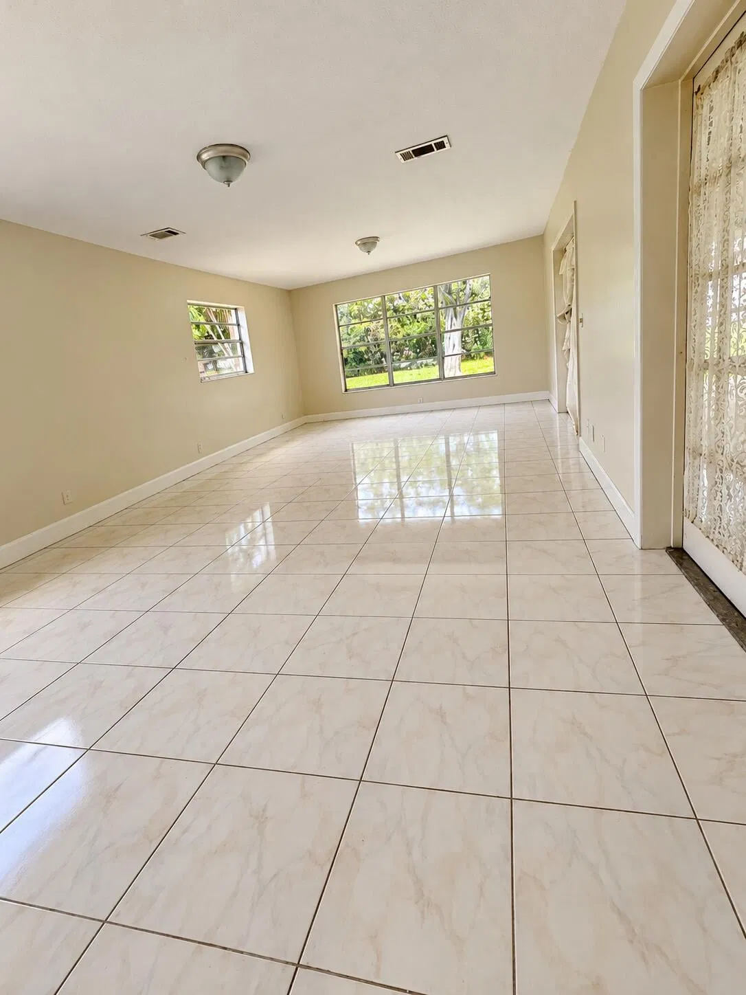  Residence photo 10