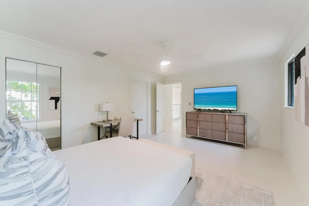 Boca Harbour Residence photo 37