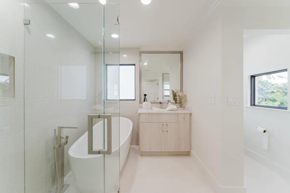 Boca Harbour Residence photo 40