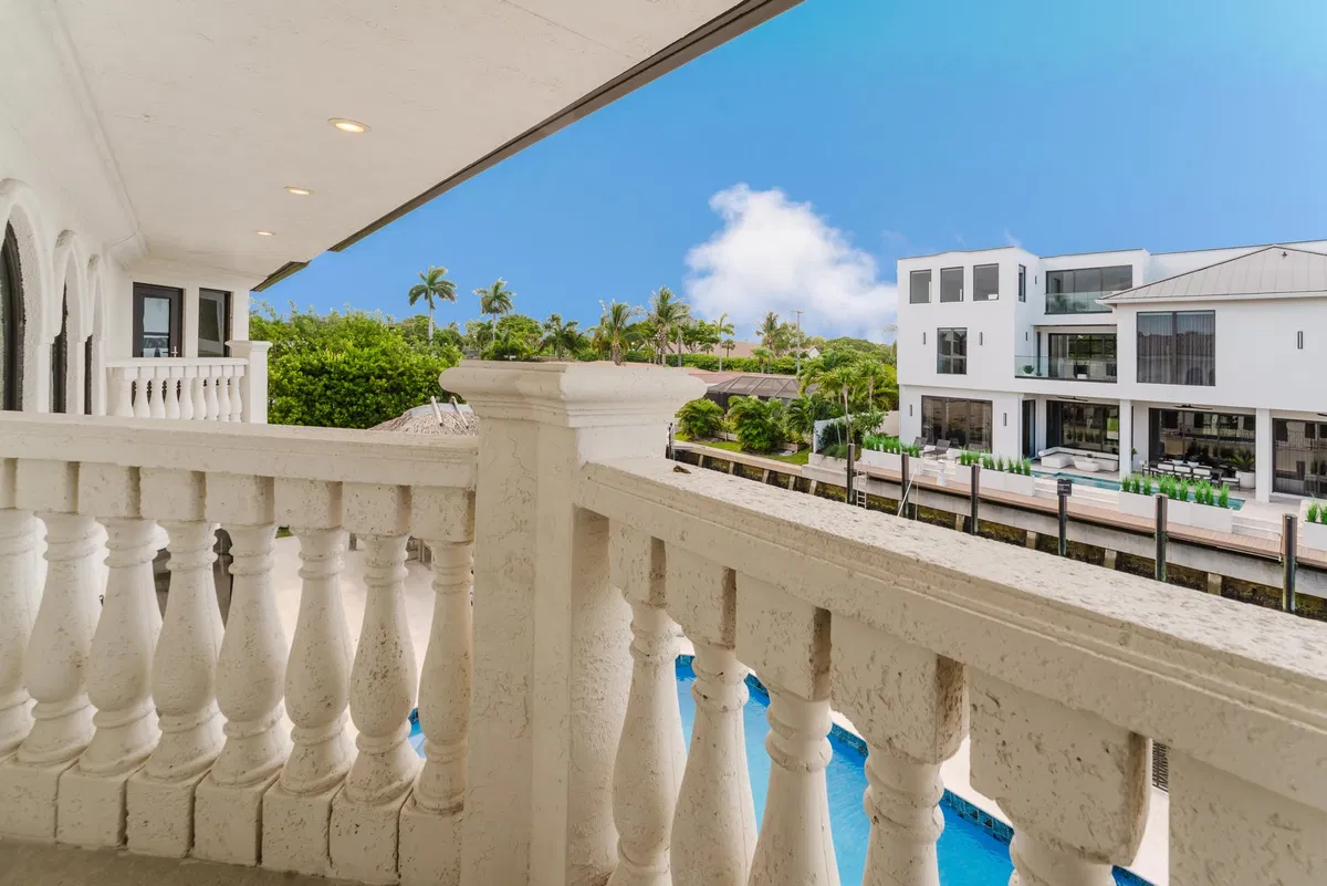 Boca Harbour Residence photo 46
