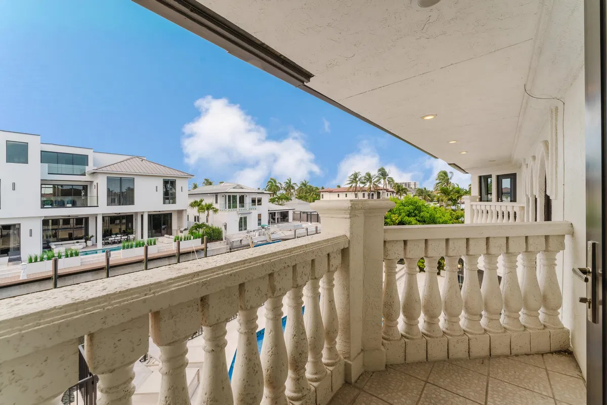 Boca Harbour Residence photo 49