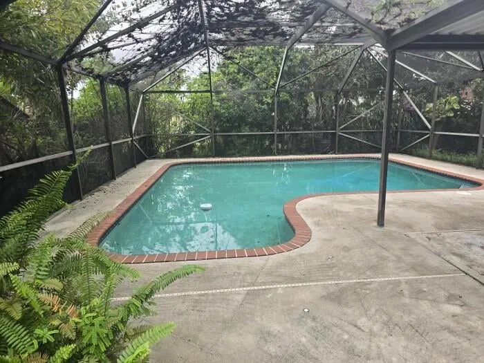  Residence photo 7