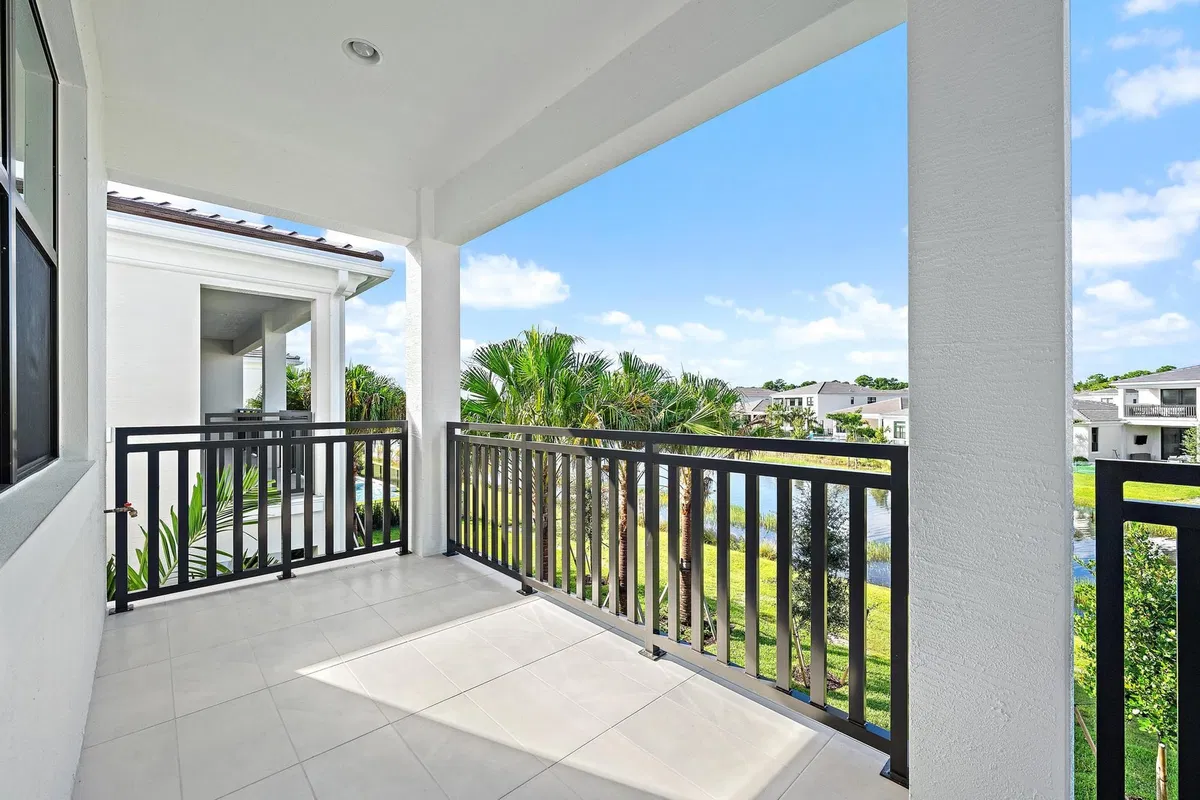 Artistry Palm Beach Gardens Residence photo 34