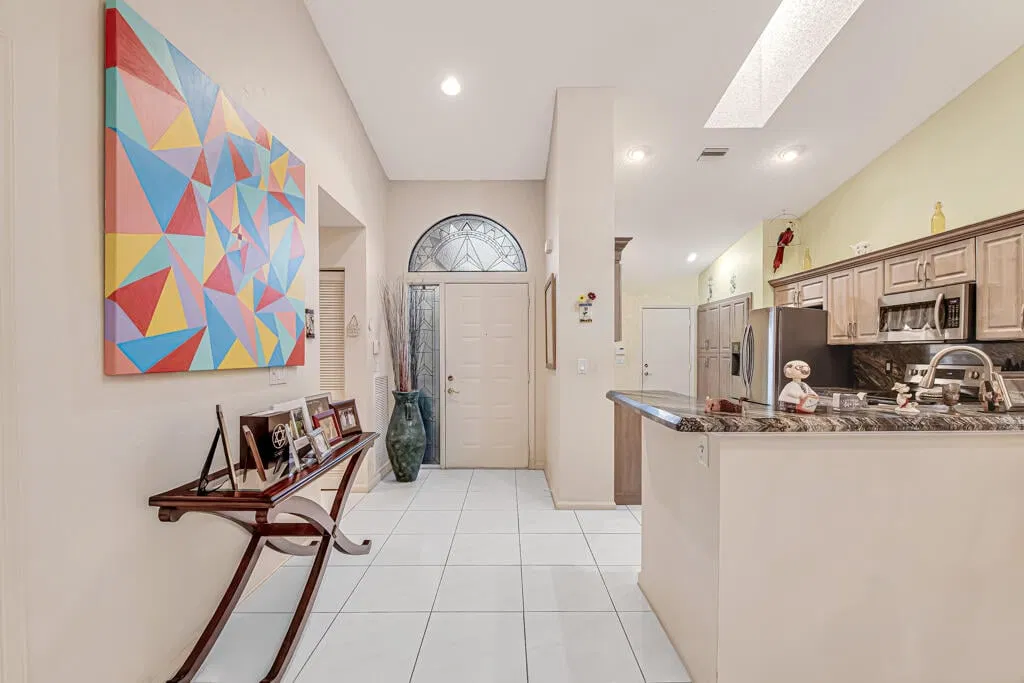 Residence photo 4