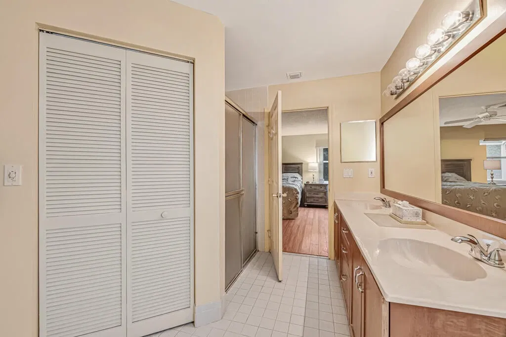 Residence photo 31