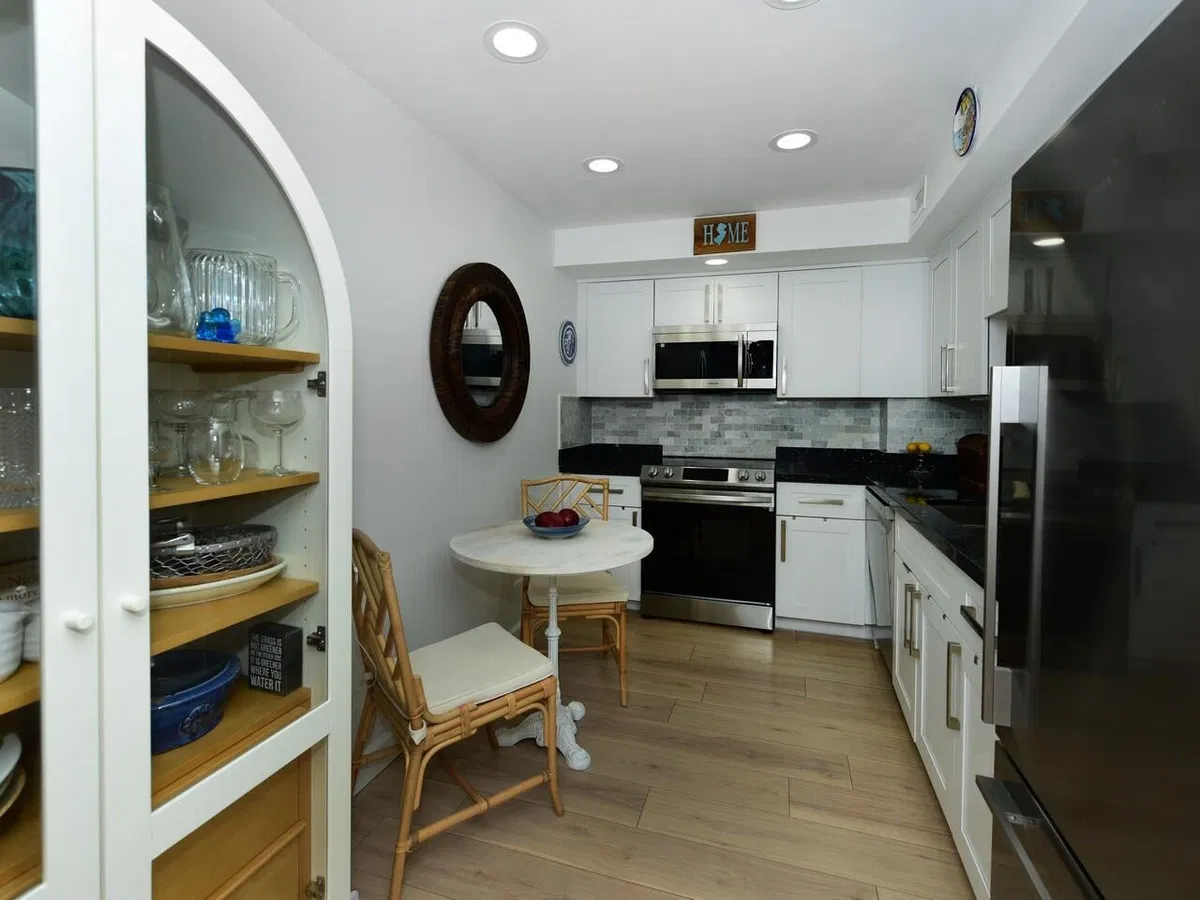 The Patrician of Palm Beach Unit 324 photo 7
