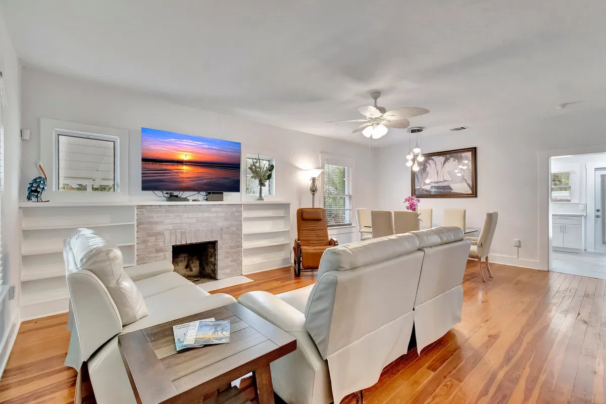  Residence photo 19