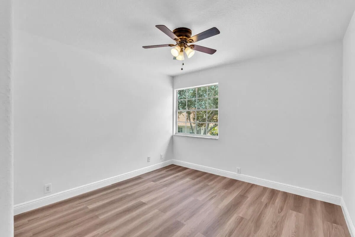 Residence photo 43