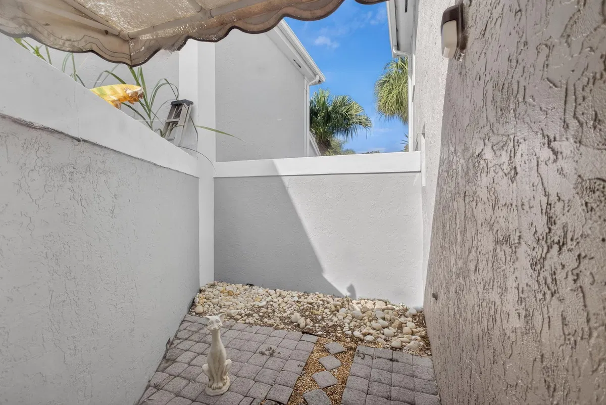 PGA National Palm Beach Gardens Residence photo 40