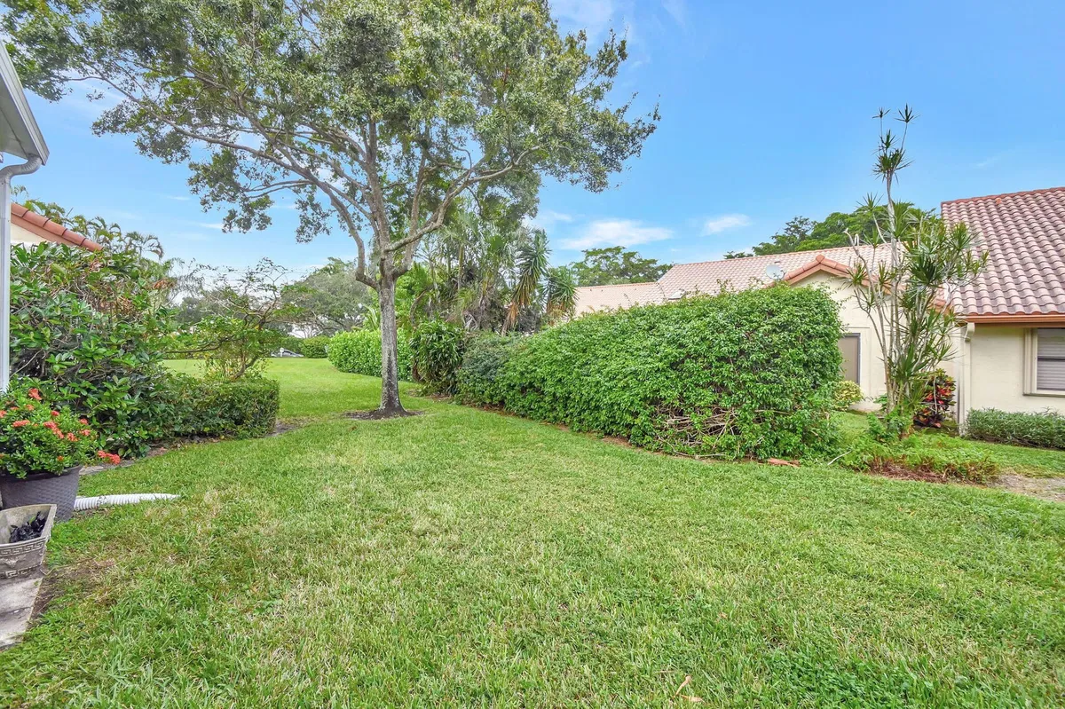 Residence photo 22