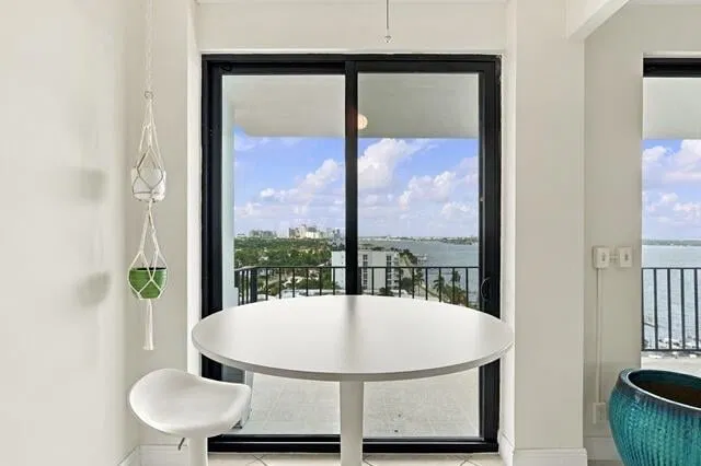  Unit 1208 photo 13
