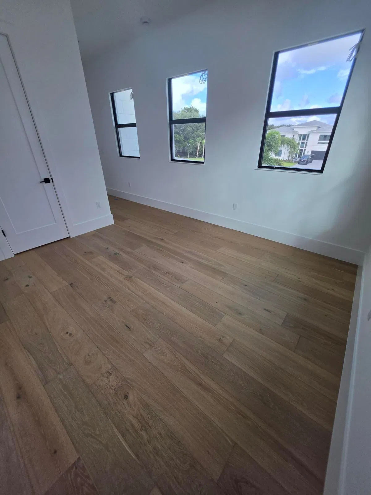  Residence photo 34