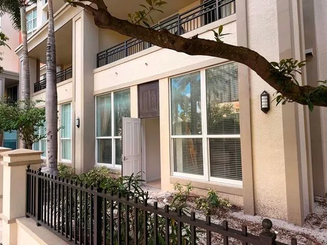  Unit 121 photo 10