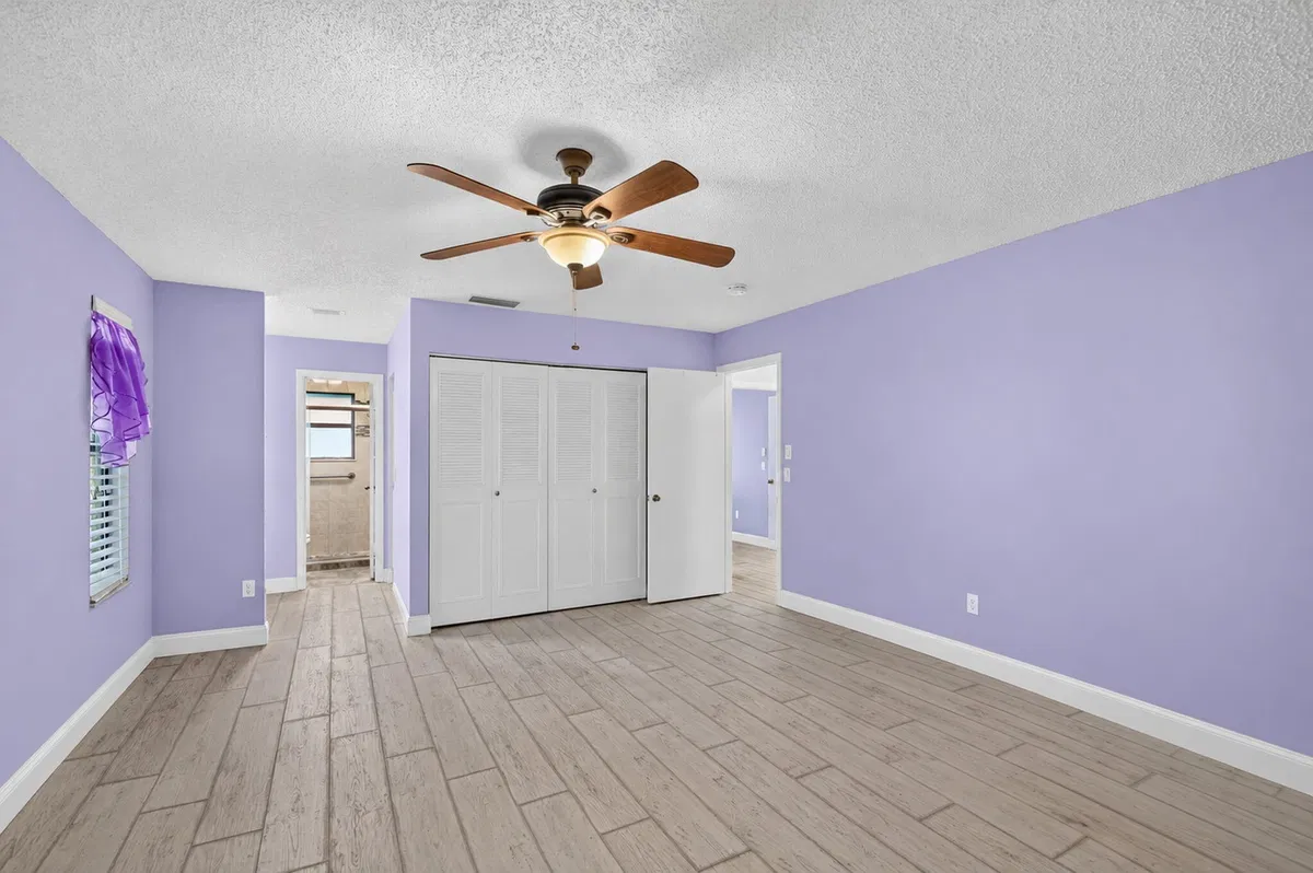 Residence photo 22