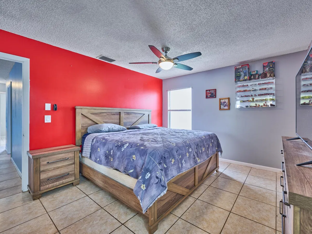  Residence photo 43