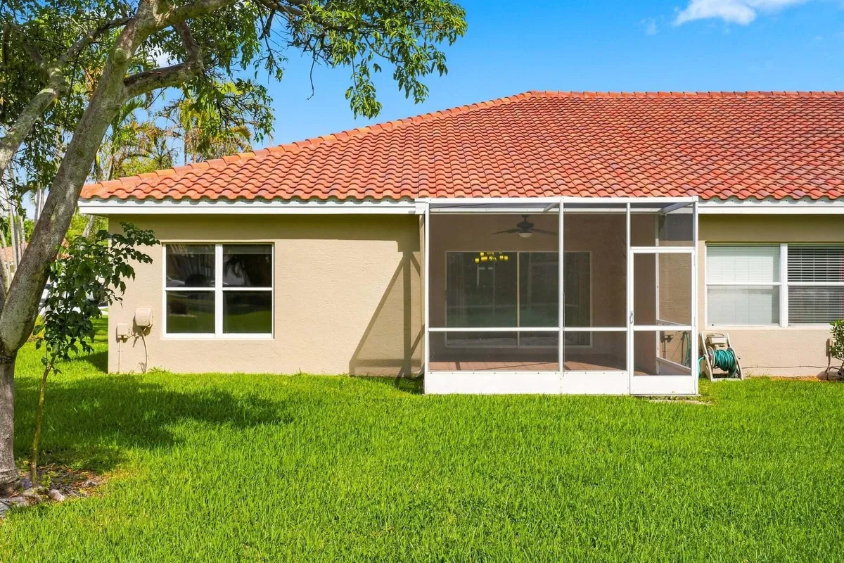 Residence photo 31