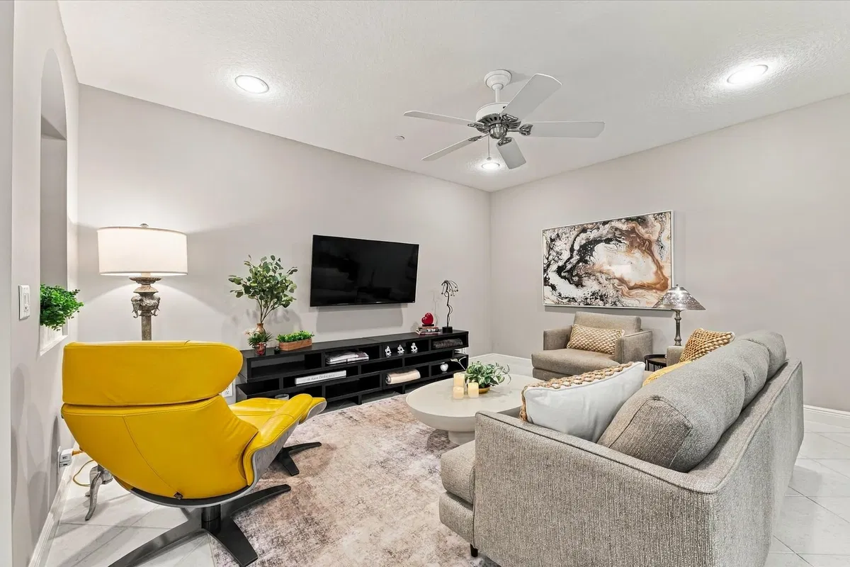  Residence photo 22