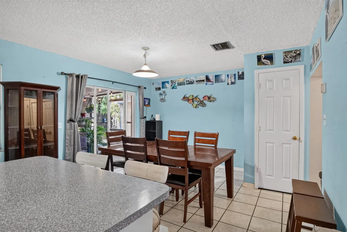 Residence photo 13