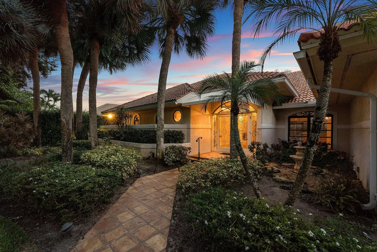 Heritage Oaks Residence photo 4