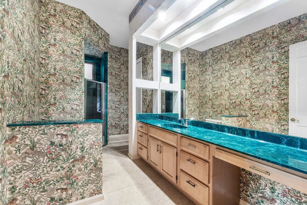 Heritage Oaks Residence photo 40
