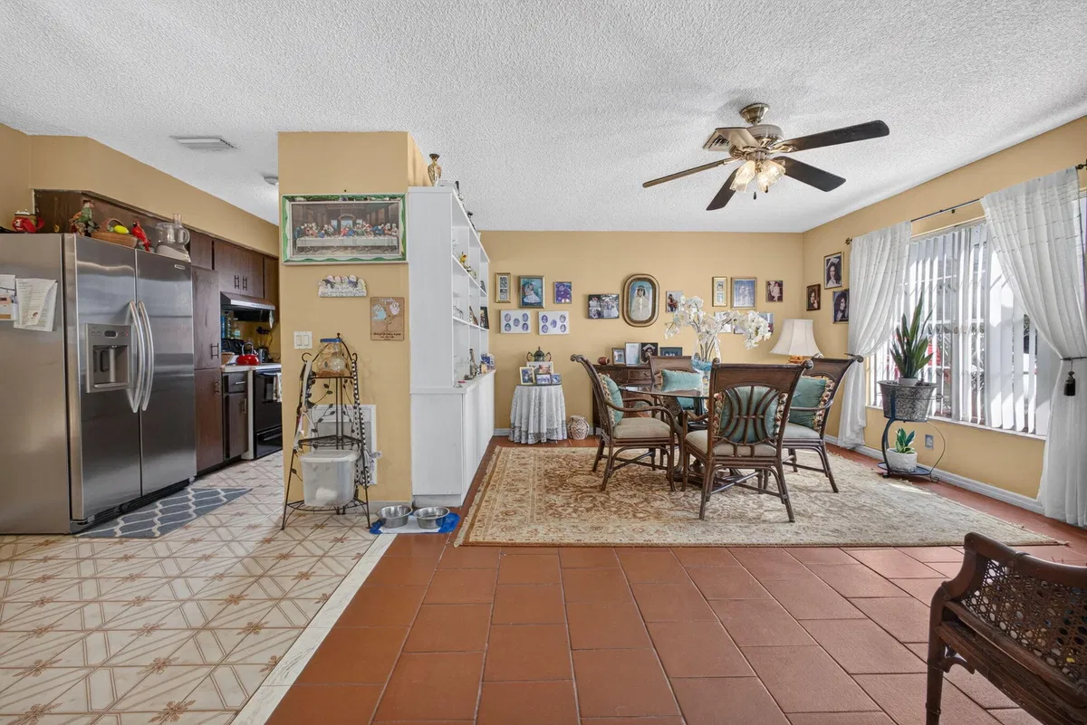 Jupiter River Estates Residence photo 22