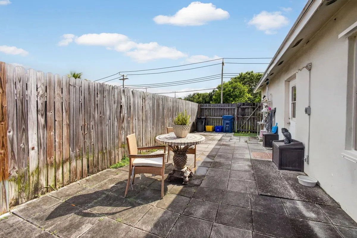 Jupiter River Estates Residence photo 31
