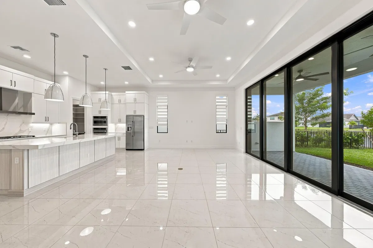  Residence photo 7