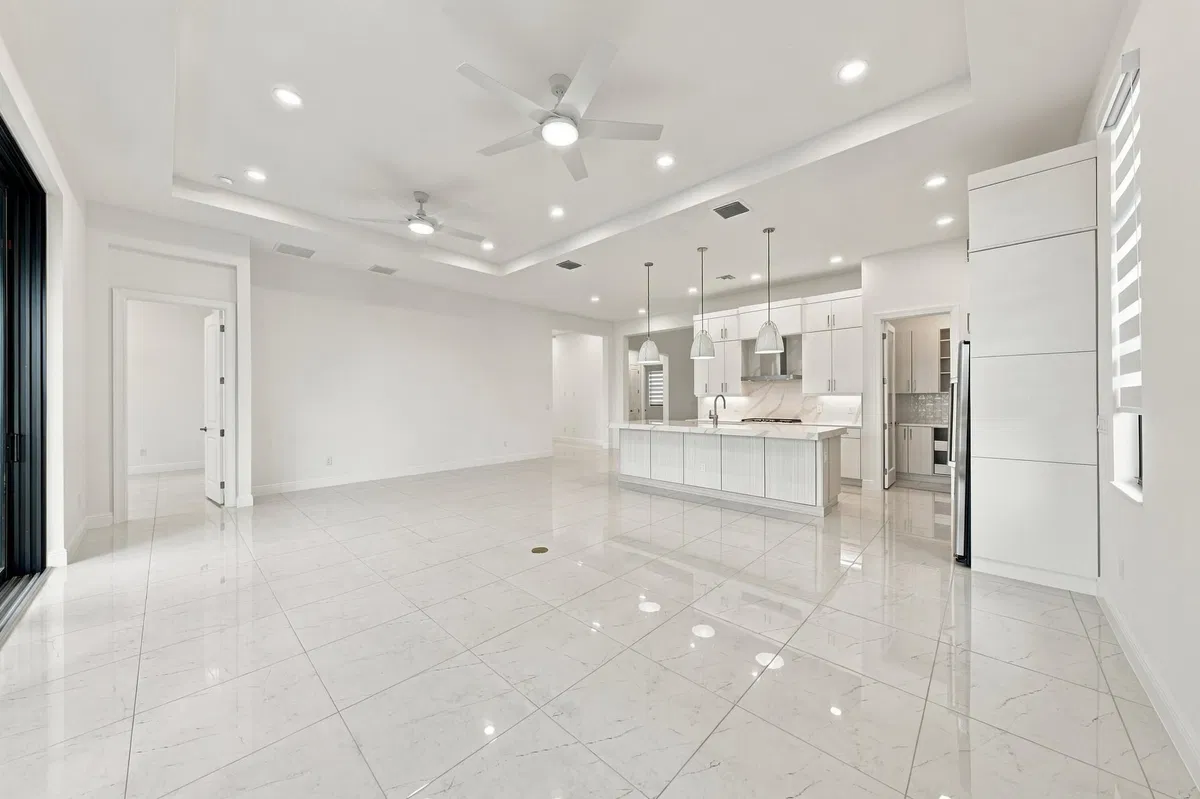  Residence photo 10
