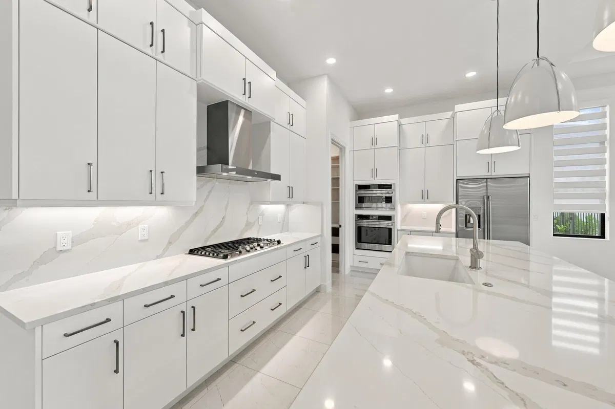 Residence photo 16