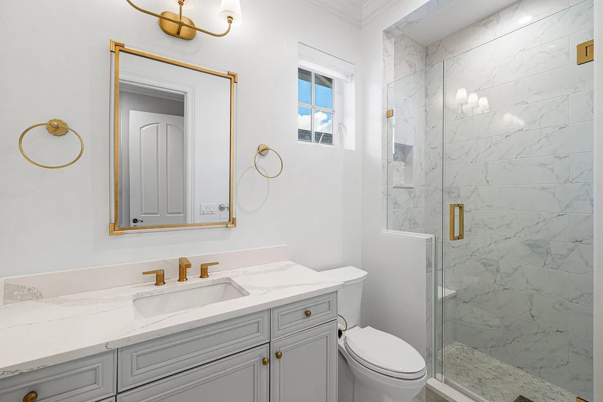 Golden Harbour Residence photo 58