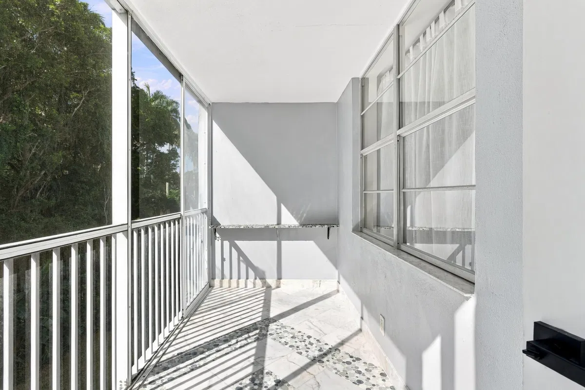 Unit 316 photo 28