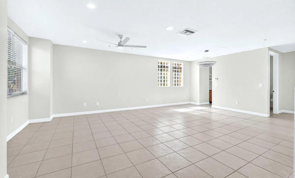 Cityside West Palm Beach Unit 1 photo 16