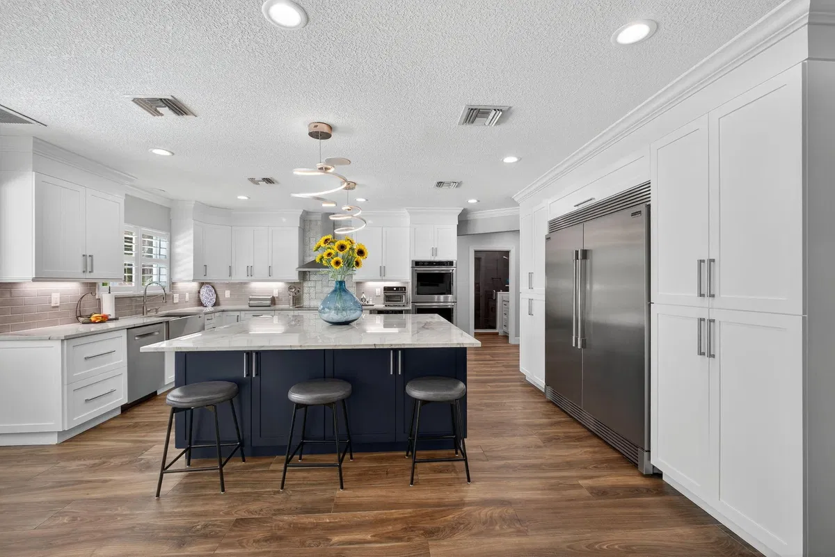  Residence photo 25