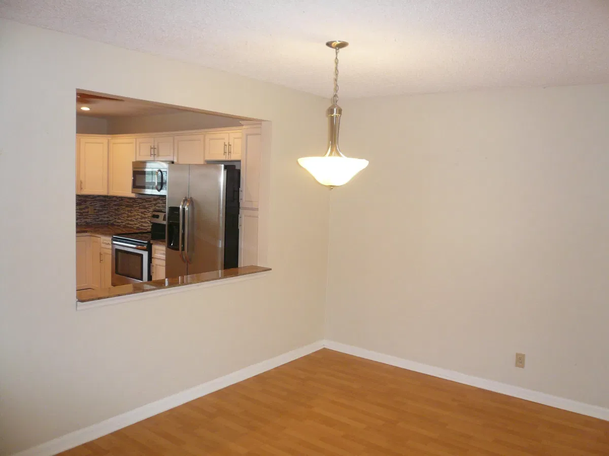 Residence photo 10