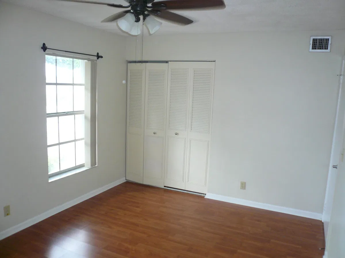 Residence photo 25