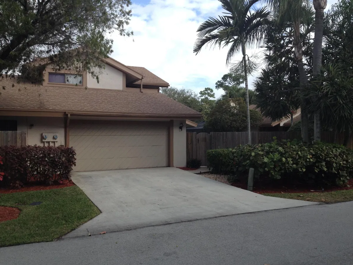 Residence photo 28