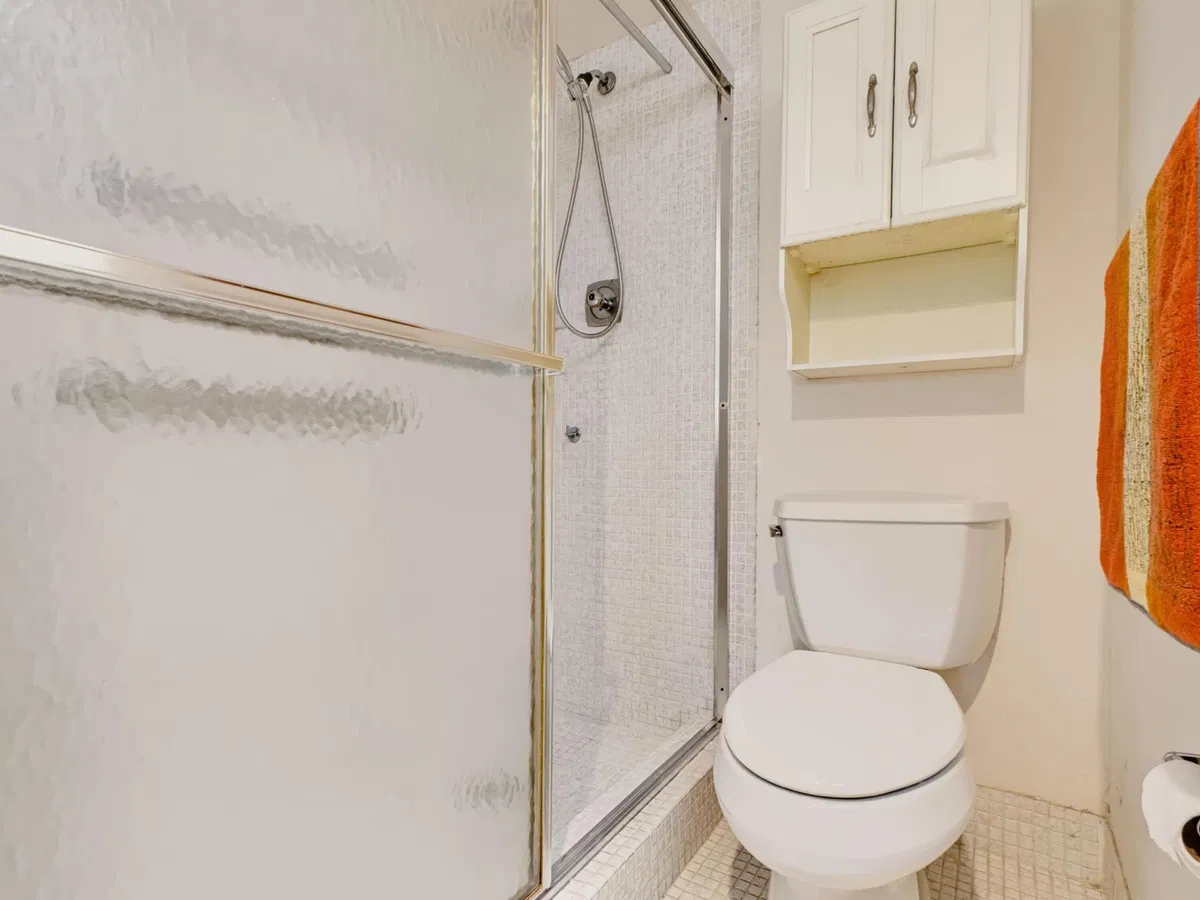 Residence photo 16