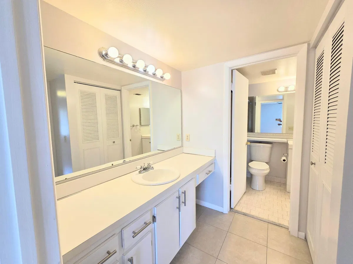 Residence photo 10