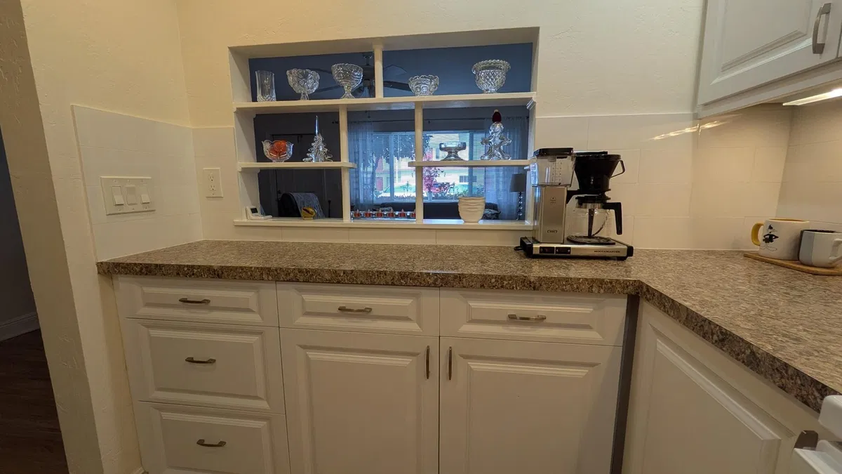 Unit 109 photo 4