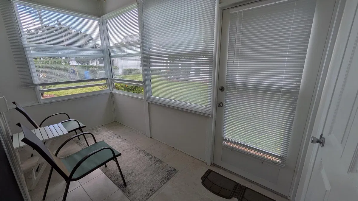 Unit 109 photo 19