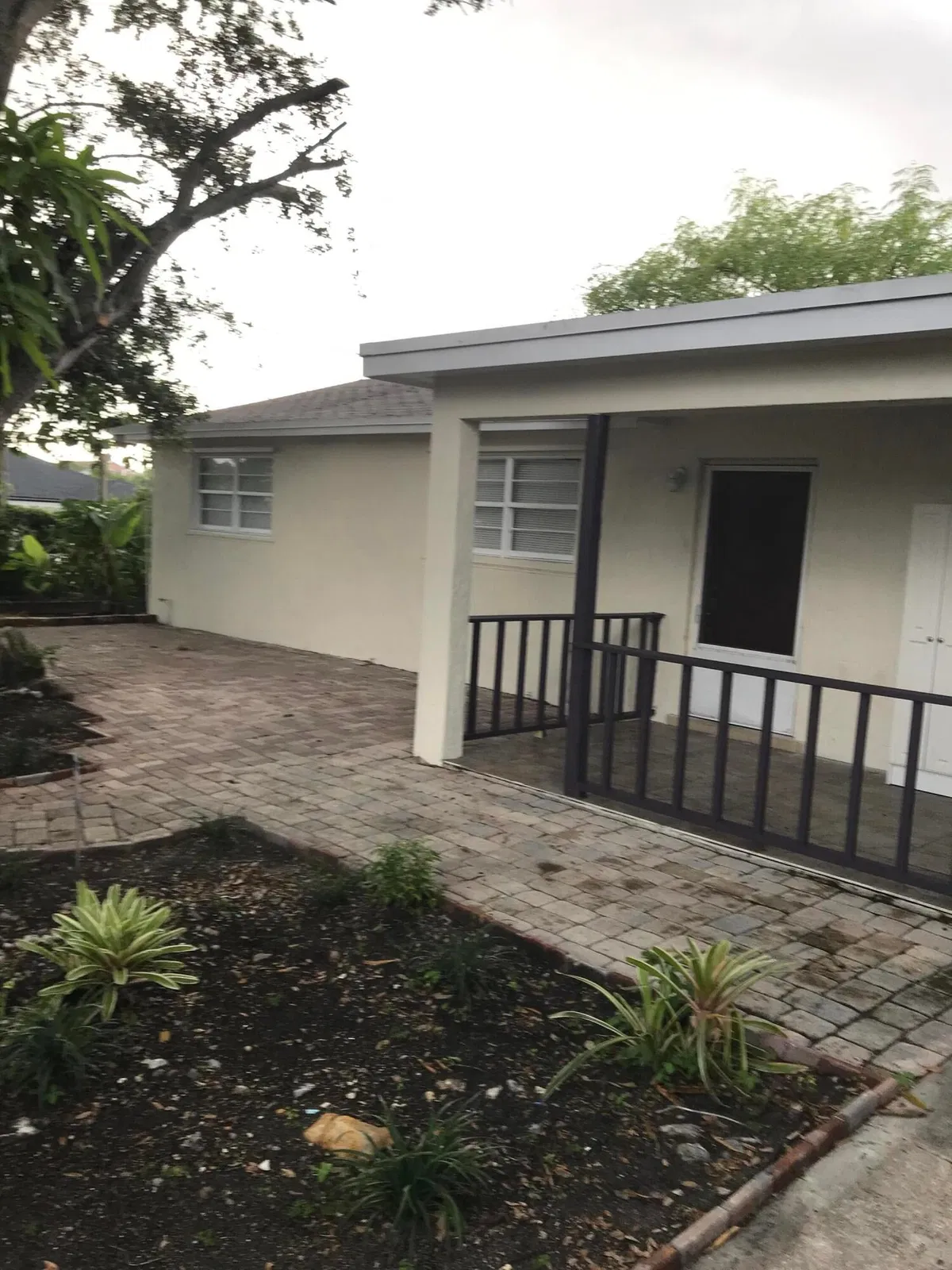 Residence photo 4