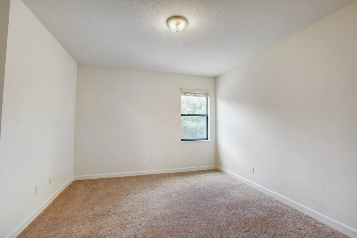 Residence photo 31