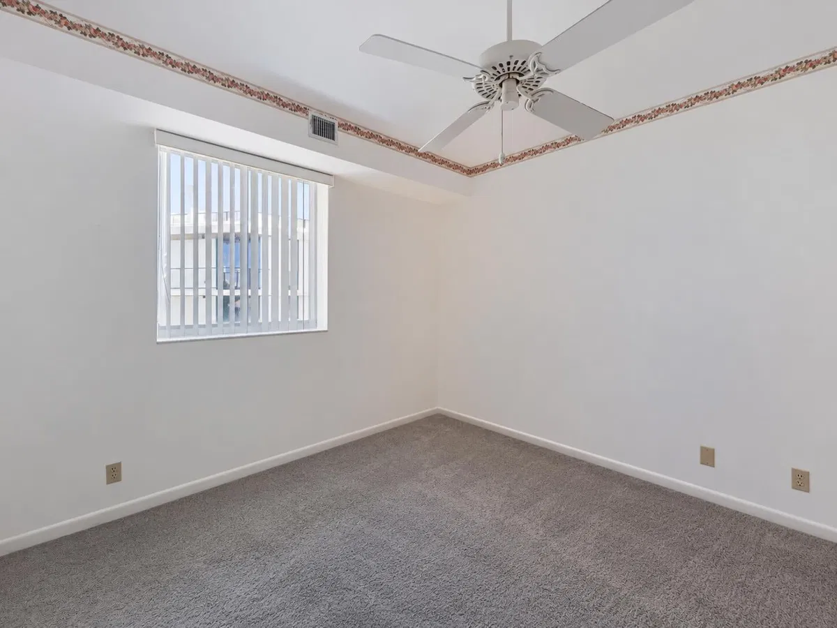 Singer Island Unit 301 photo 28
