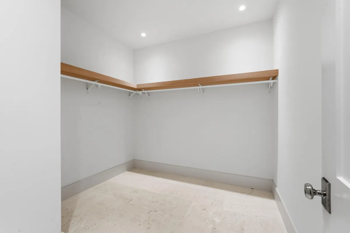 First Fairway Residence photo 31