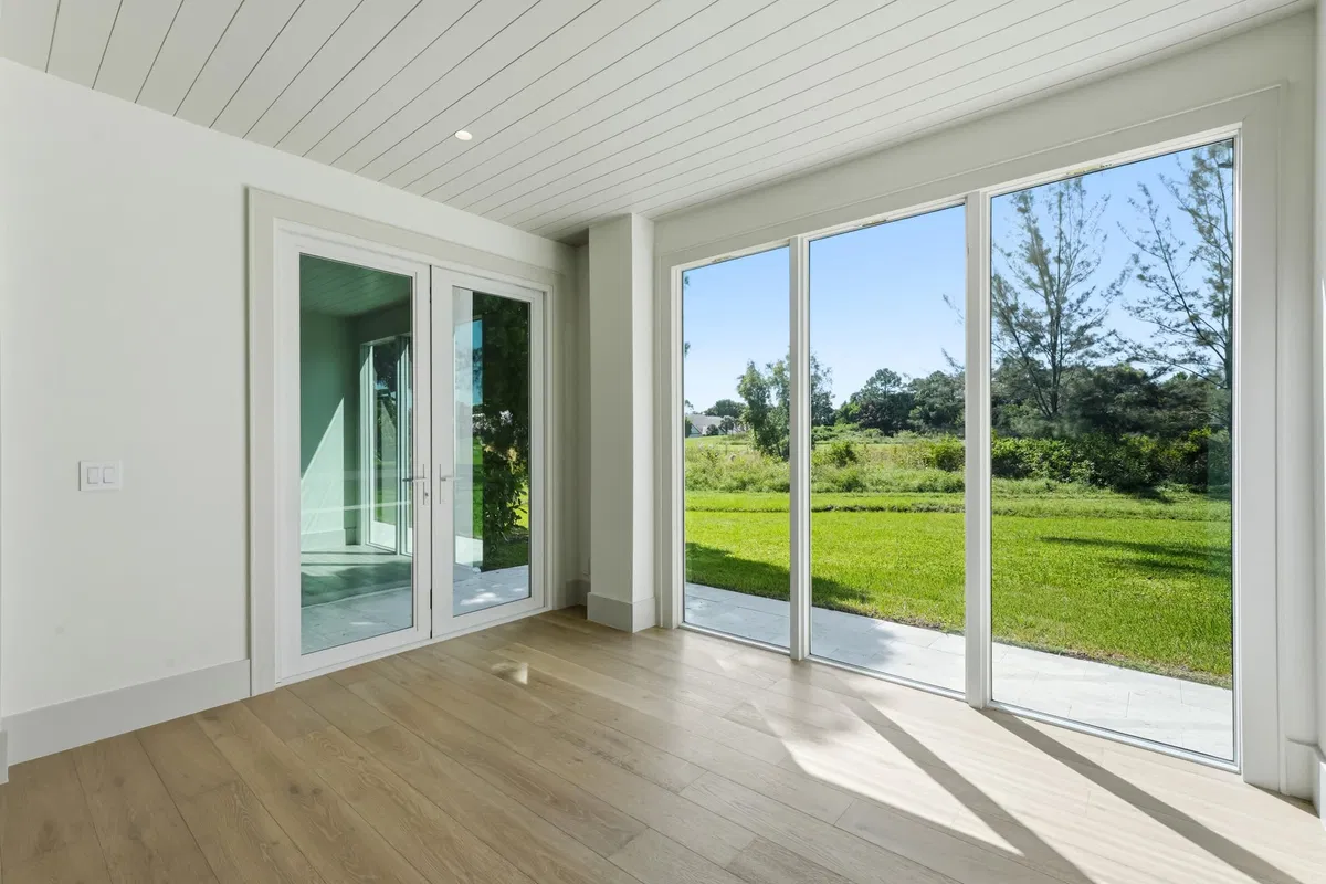 First Fairway Residence photo 34