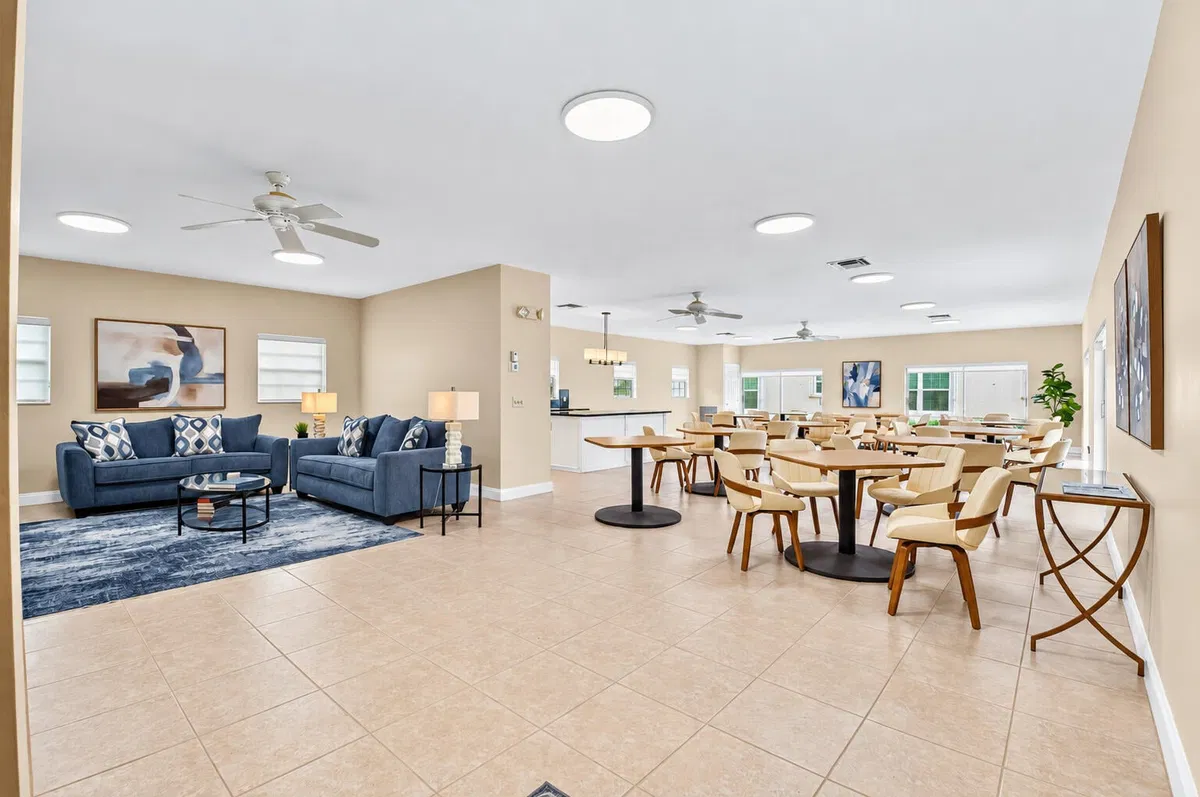 Unit 208 photo 46