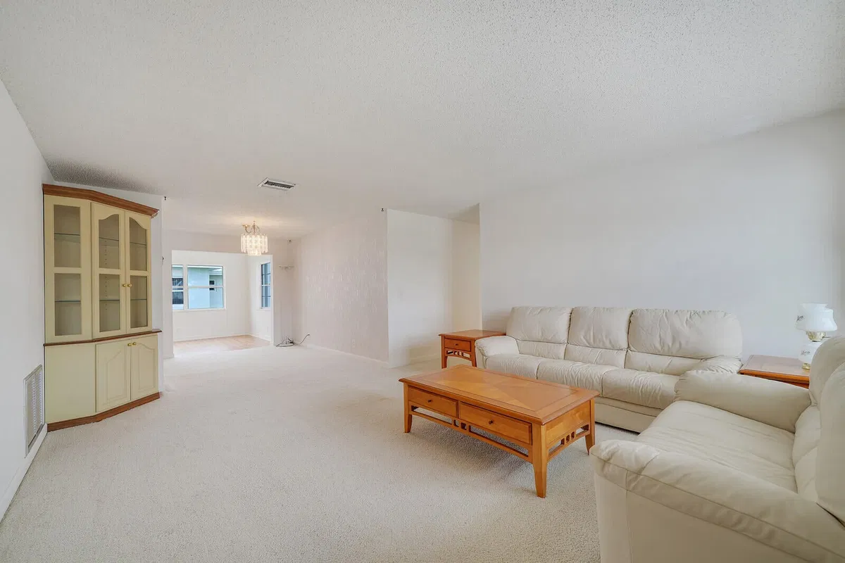 Residence photo 7