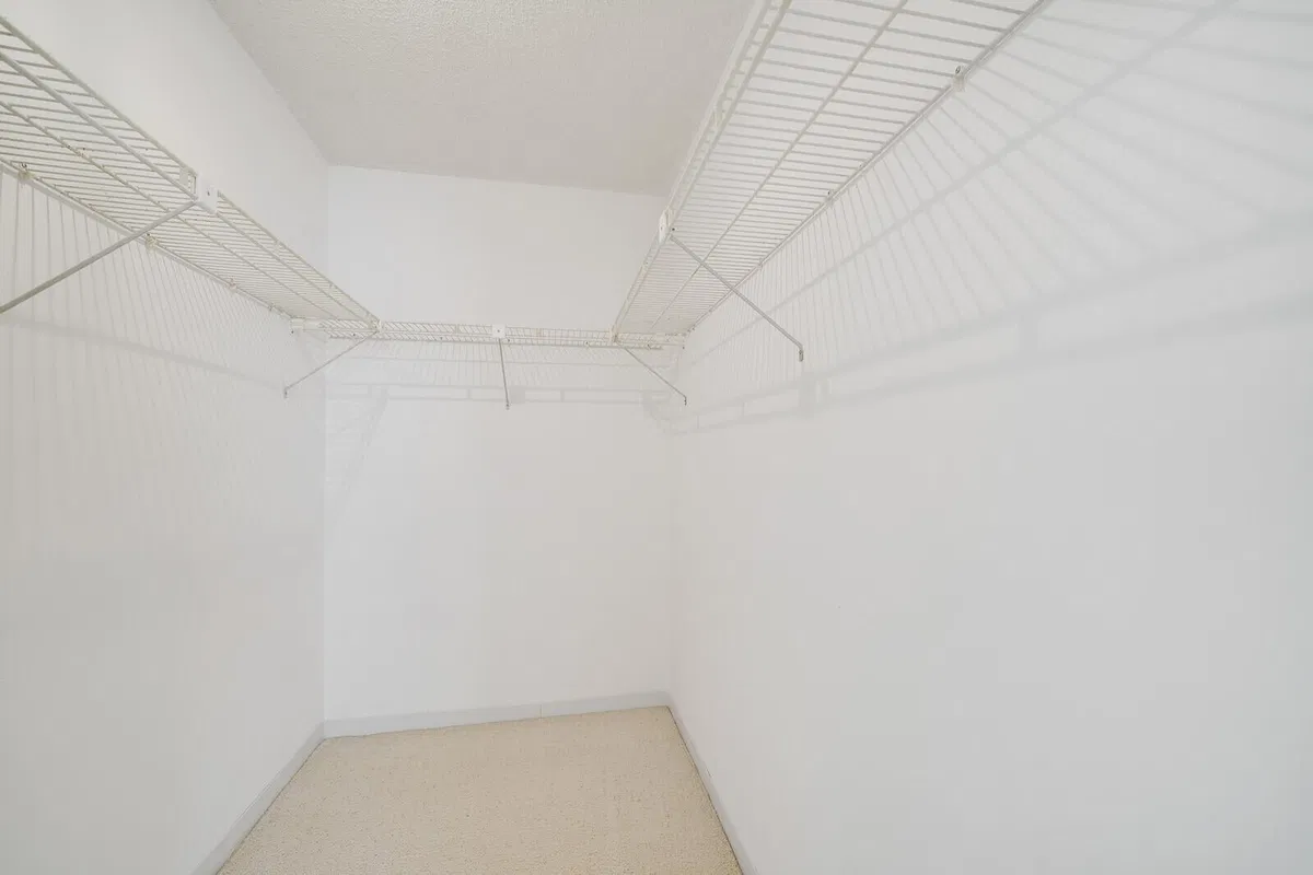 Residence photo 10