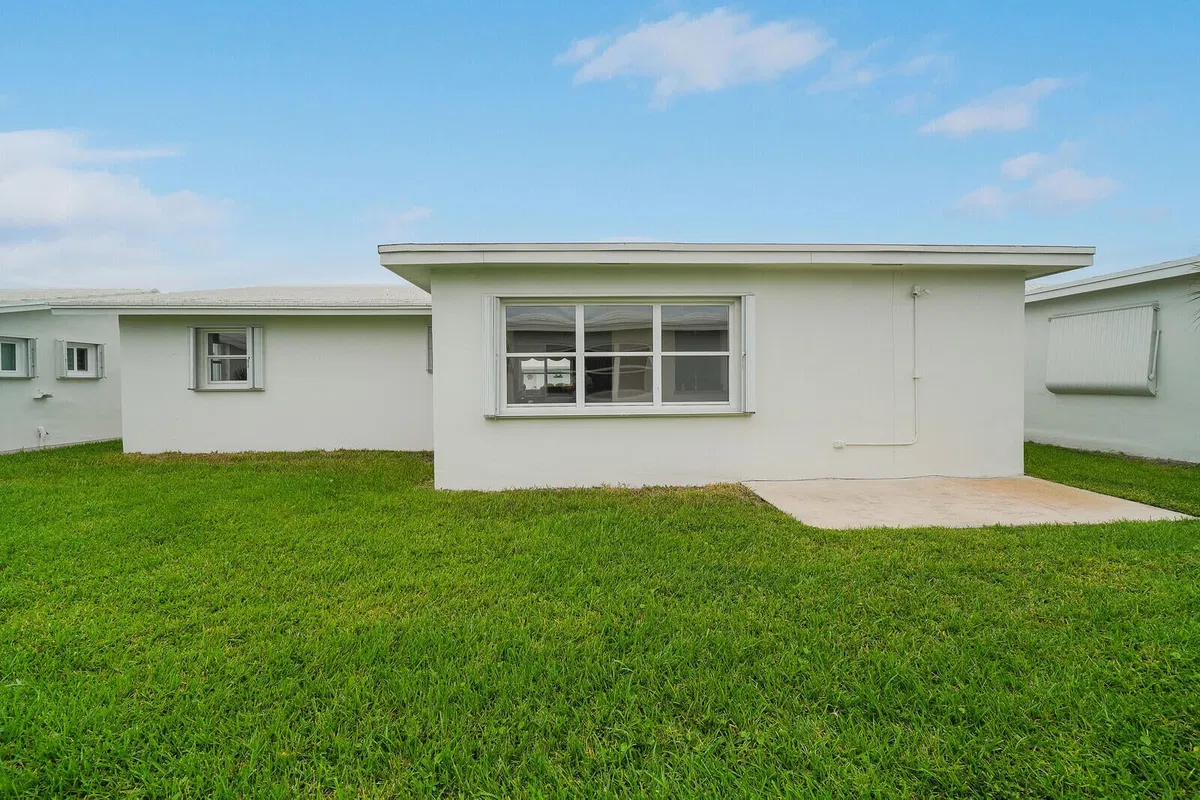 Residence photo 31