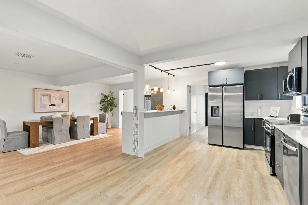  Residence photo 25